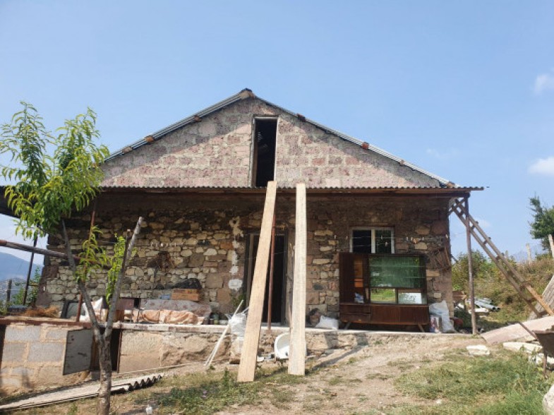 Viva-MTS: The problem of a semi-built building to be solved in Gandzakar