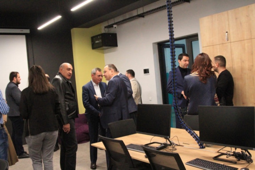 Oppening of a coworking space for university students and startups at the Smart Solutions Center of NPUA