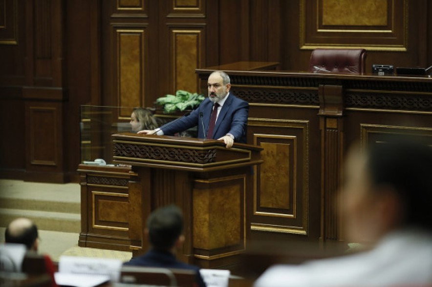 Պատերազմից մի քանի օր հետո եմ իմացել, որ բանակում կա սաղավարտի ու զրահաբաճկոնի խնդիր. Նիկոլ Փաշինյան