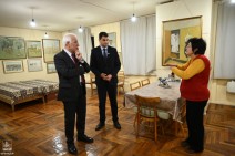 ՀՀ նախագահն ու Երևանի քաղաքապետը հյուրընկալվել են ՀՀ ժողովրդական նկարիչ Հակոբ Հակոբյանի բնակարան-արվեստանոցում