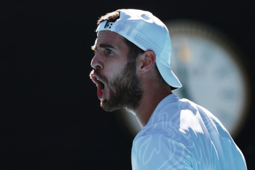 Хачанов отыграл один сет у Циципаса в полуфинале Аustralian Open, уйдя с двойного матчбола