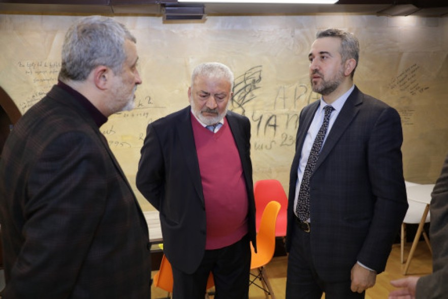 «Համո Բեկնազարյանն ու նման անունները մեր անձնագիրն են դեպի մեծ աշխարհ». Արա Խզմալյան
