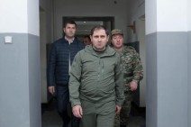 Сурен Папикян посетил территорию воинской части, предусмотренной для женского полка