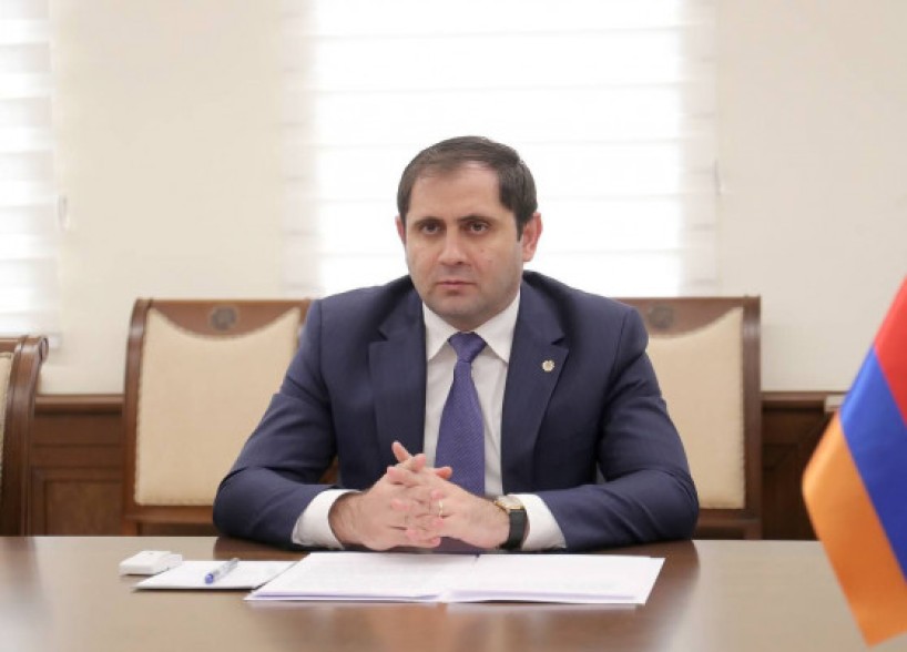 Папикян и Луйо обсудили армяно-французское сотрудничество в сфере обороны