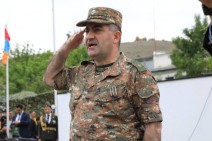 Эдвард Асрян посетил бригаду миротворческих сил Минобороны Армении