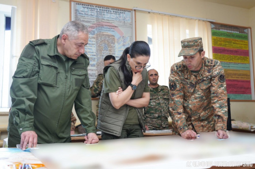 Генпрокурор посетила прокуратуру Севанского гарнизона и 2-й армейский корпус Минобороны Армении