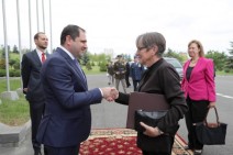 Сурен Папикян и губернатор штата Канзас договорились продолжать сотрудничество