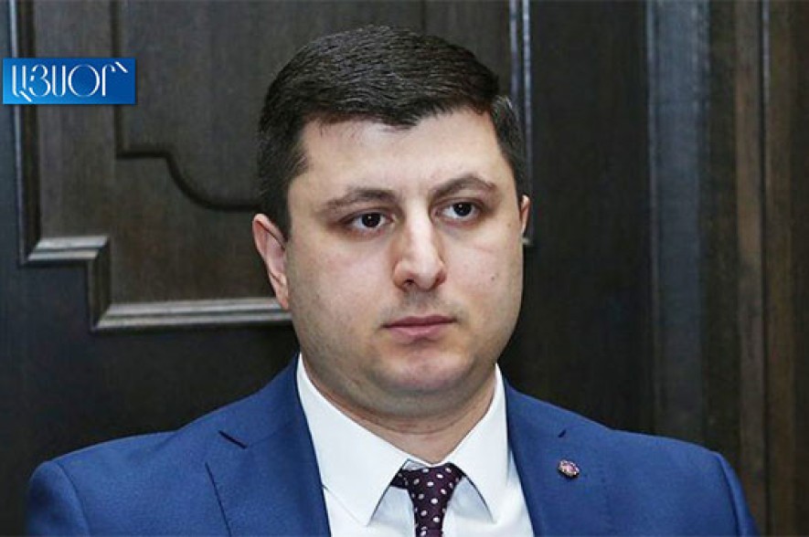 Власти Армении пропагандируют внутри страны ложную миролюбивость, а президент Азербайджана открыто объявляет о реформировании ВС и резком увеличении военного импорта – Тигран Абрамян