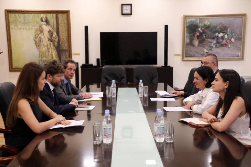 Ֆրանսիայի նորանշանակ դեսպանն այցելել է ԿԳՄՍ նախարարություն
