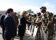 Глава Минобороны Армении вместе с американскими генералами проследил за ходом армяно-американских учений (Видео)