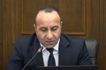Замминистра финансов: Продолжается большой приток людей и капитала из России в Армению