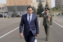 Armlur.am: Получит ли премии весь личный состав Вооруженных сил в преддверии праздников?