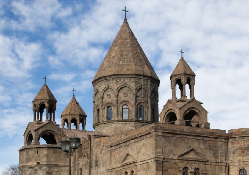 «Ստիպված պիտի լինենք անդրադառնալ տհաճ մի միջադեպի». Մայր Աթոռը հաստատեց` Հանրային հեռուստաընկերությունը հրաժարվել է Գարեգին Բ-ի ուղերձը եթեր տալ