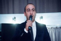 «Գոյ» թատրոնը ԿԳՄՍ նախարարությունից  պահանջում է աշխատանքից ազատել Կարեն Սիմոնյանին