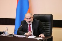 Премьер-министр поинтересовался у председателя КГД, решен ли спор с организациями-импортерами автомобилей