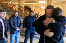 «Բոլորիս հայացքները դեպի Փարիզ՝ դեպի Օլիմպիական բարձունքներ». Գագիկ Ծառուկյանն ընդունել է չեմպիոններին (Տեսանյութ)
