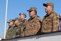 Ասրյանը խաղաղապահներին է ներկայացրել նորանշանակ հրամանատար Լևոնյանին