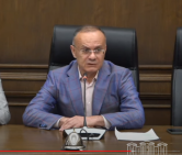 Сейран Оганян: Армия может не подчиниться незаконному приказу об отводе (Видео)