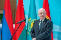 Лебедев заявил, что страны СНГ сохраняют общий подход к решению международных проблем