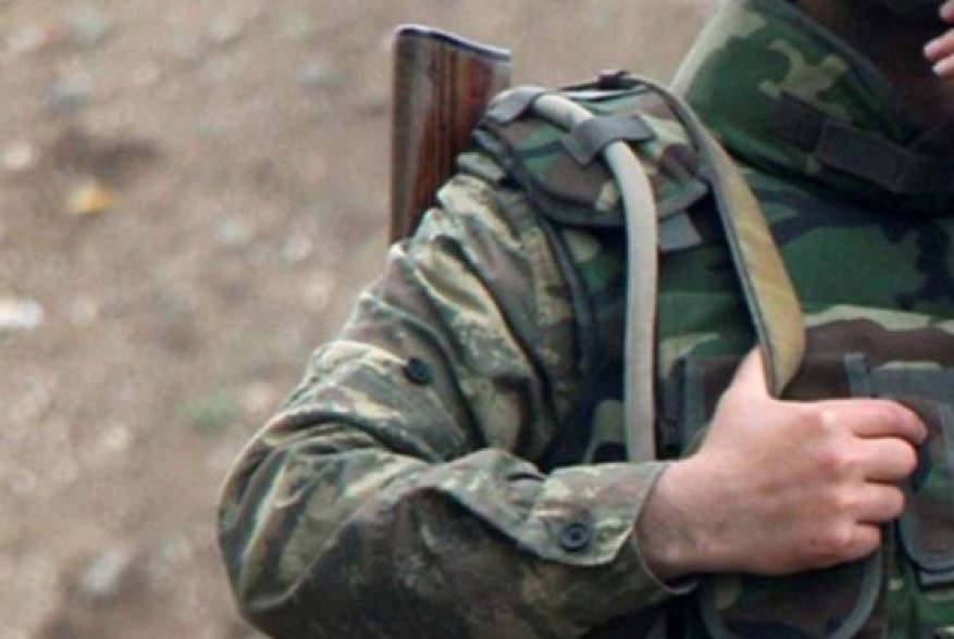 МО: Жизни получившего накануне ранение военнослужащего на данный момент угрозы нет