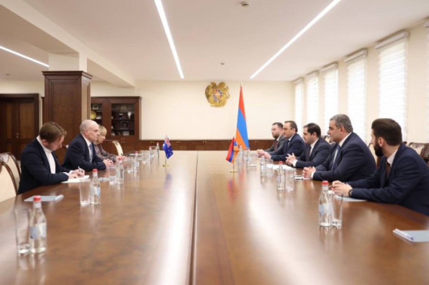 Սուրեն Պապիկյանն ընդունել է Ավստրալիայի դեսպան Ջոն Ուիլյամ Գիրինգին