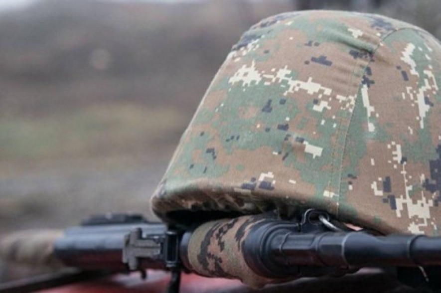 Минобороны: В аварии с военнослужащими погибли четыре человека, 20 получили ранения