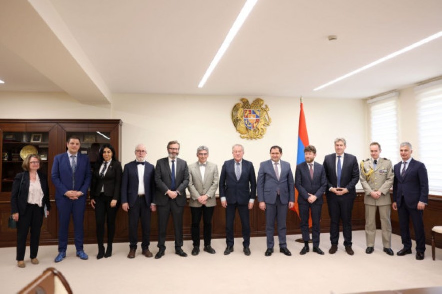 ՊՆ-ում քննարկվել են Հայաստանի ու Ֆրանսիայի միջև պաշտպանության բնագավառում համագործակցությանն առնչվող հարցեր