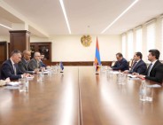 Սուրեն Պապիկյանն ու ԵԽ Երևանի գրասենյակի ղեկավարը քննարկել համագործակցության վերաբերյալ մի շարք հարցեր