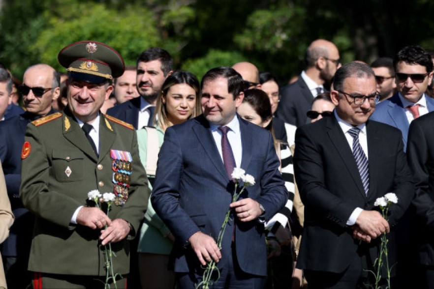 ՀՀ ՊՆ, ԶՈՒ և ԳՇ ղեկավար կազմն այցելել է «Հաղթանակ» զբոսայգի
