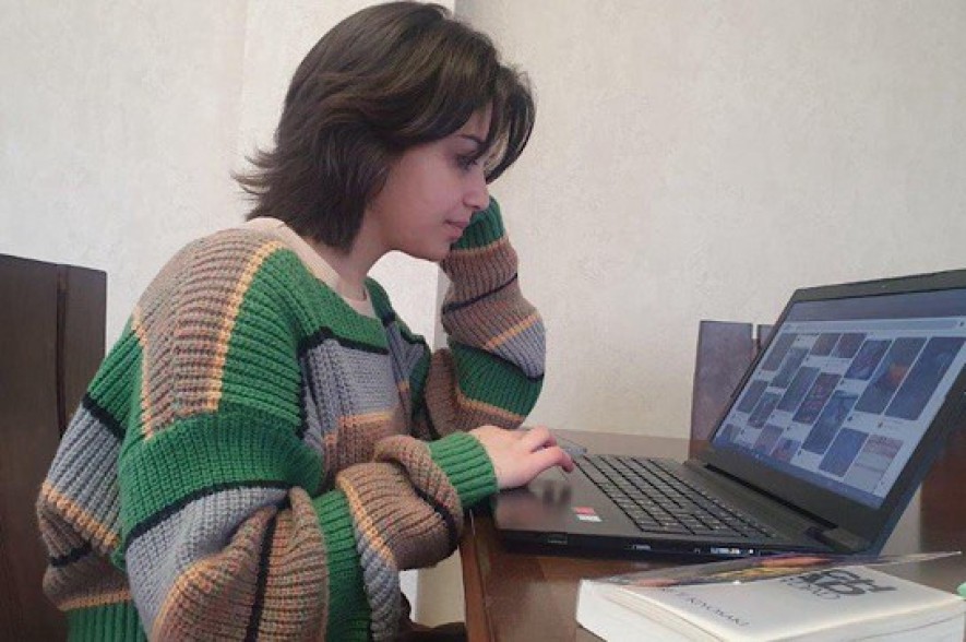 “Get Started”: An educational platform for young startuppers