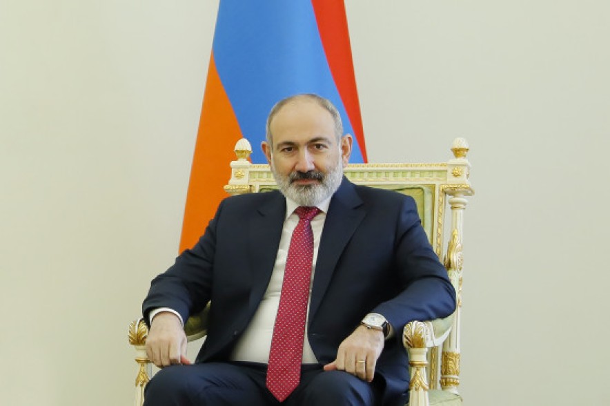 Ոստիկանին իր աշխատանքը կատարելու համար չի կարելի դատել. Փաշինյանը՝ ուժ գործադրելու մասին