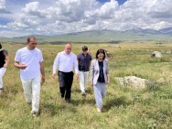 ԿԳՄՍ նախարարը ««Զորաց քարեր» բնակատեղի» արգելոցում քննարկել է մոդուլային կենտրոնի կառուցման հարցերը