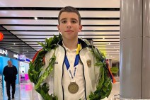 В Армении встречают победившего азербайджанца чемпиона Европы Симона Симоняна (Видео)