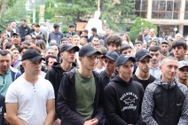 Բարի ծառայություն, տղերք. դիլիջանցի նորակոչիկները մեկնում են ծառայության. Լուսանկարներ