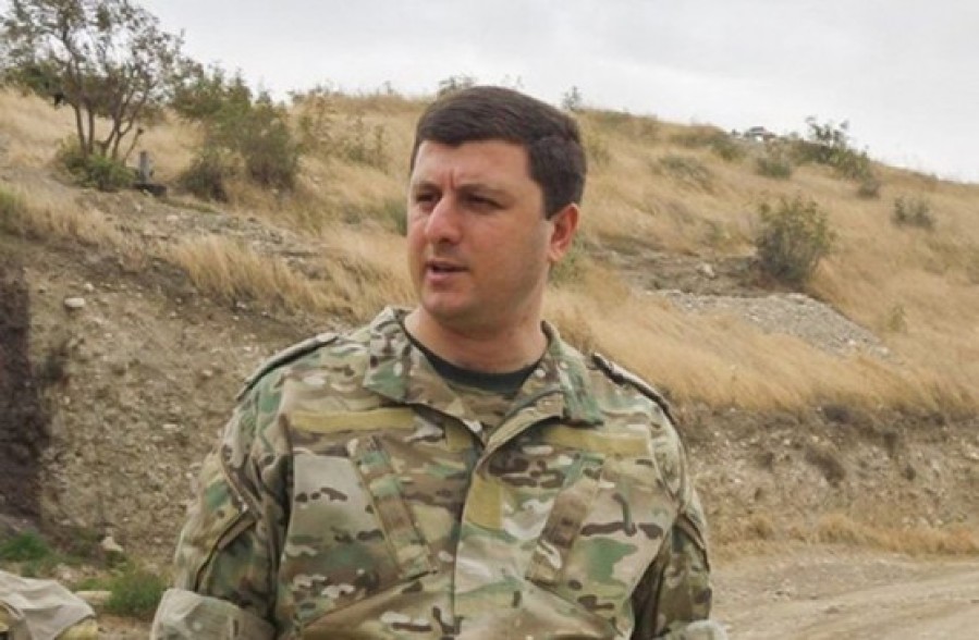 Да, армия священна, но проблема в том, что защитника Родины объявили простым наемным работником — Абрамян