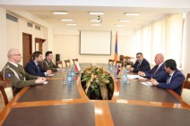 Արման Սարգսյանը լեհական կողմի հետ քննարկել է պաշտպանական բնագավառում համագործակցության հեռանկարները