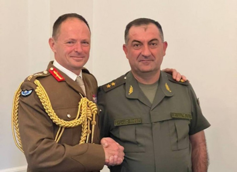 Эдвард Асрян обсудил с начальником Генерального штаба британской армии рамки сотрудничества между двумя государствами в сфере обороны