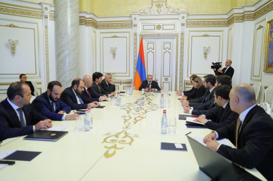 Փաշինյանի գլխավորությամբ՝ պետգնումների գործընթացն են քննարկել