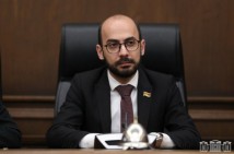 Все те, кто приехал сейчас пытается убедить народ Нагорного Карабаха в возможности возвращения, являются авантюристами — Артур Ованнисян