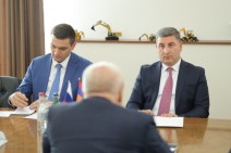 Гнел Саносян и посол РФ обсудили повторное продление срока эксплуатации Армянской АЭС