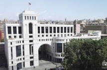 Насильственное перемещение населения Нагорного Карабаха, ставшее последним этапом политики этнической чистки, произошло в ходе сессии Генеральной Ассамблеи ООН — МИД