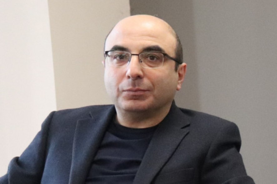 Ованнисян: Чтобы нам правильно ответить на сложный вопрос: «Почему Церковь, почему Архиепископы?» мы должны иметь смелость спросить себя, почему у нас не было Бен-Гуриона или Иванишвили