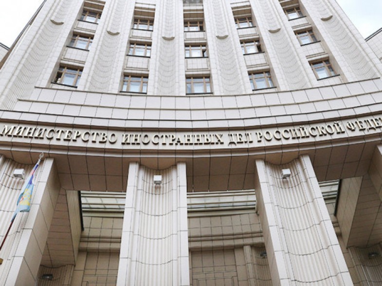 России не понравилось, что главы американской и британской разведок посетили Баку