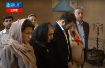 В церкви Святой Анны вознесена совместная молитва о возвращении пленных (Видео)