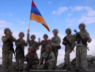 Զինծառայողները հաղթահարել են Խուստուփ լեռան գագաթը (Տեսանյութ)