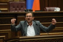 Մեր բանակի նկատմամբ ամեն անզգույշ արտահայտություն հեղինակազրկման փորձ է. Գեղամ Մանուկյան