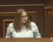 Ваша «реальная Армения» выглядит ужасно: Кристине Варданян Николу Пашиняну (Видео)