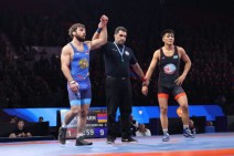 Во второй день чемпионата мира по борьбе среди военнослужащих спортсмены Вооруженных Сил завоевали 1 серебряную и 4 бронзовые медали
