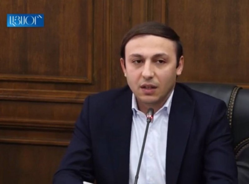 Արցախցին մտահոգ է, մտածում է` ՀՀ քաղաքացիություն ստանալու պարագայում զրկվելու է Արցախ վերադարձի հնարավոր իրավունքի իրացումից. Արցախի ՄԻՊ (Տեսանյութ)