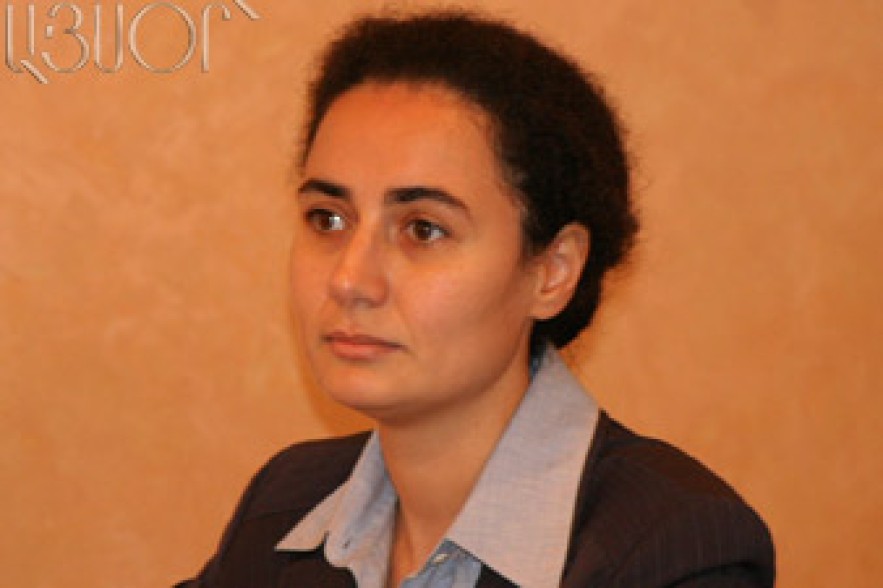 Հատուկ մրցանակ` «Երիտասարդ կանանց ասոցիացիային»